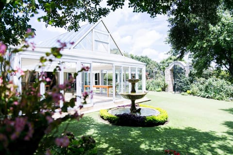 Garden, Internal: Not applicable to any particular room