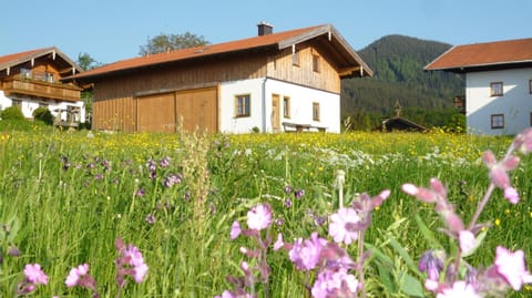 Fembacherhof Farm Stay in Berchtesgadener Land