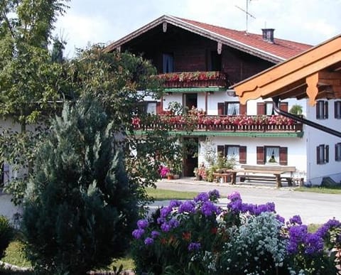 Fembacherhof Farm Stay in Berchtesgadener Land