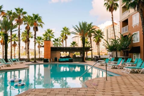 Restaurant/places to eat, Lounge or bar, Swimming pool
