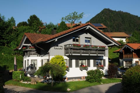Ferienwohnung Lanzinger inkl. Chiemgaukarte Apartment in Ruhpolding