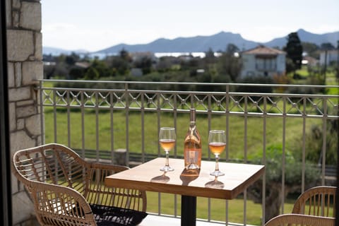 Property building, View (from property/room), Balcony/Terrace