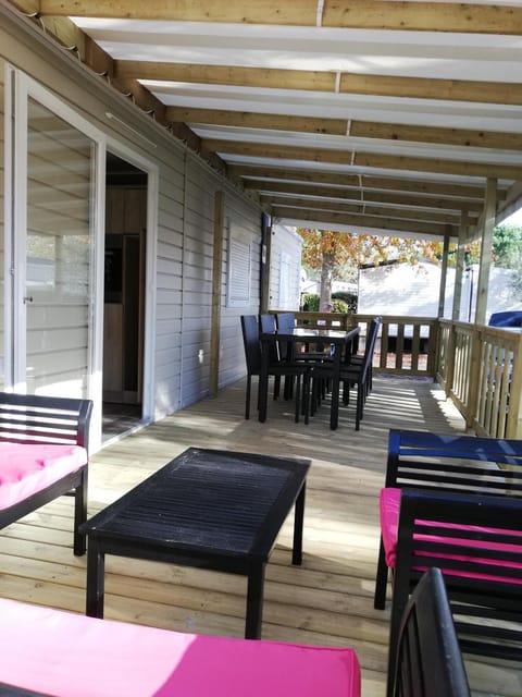 Patio, Balcony/Terrace