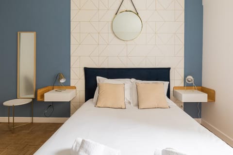 Bed, Bedroom
