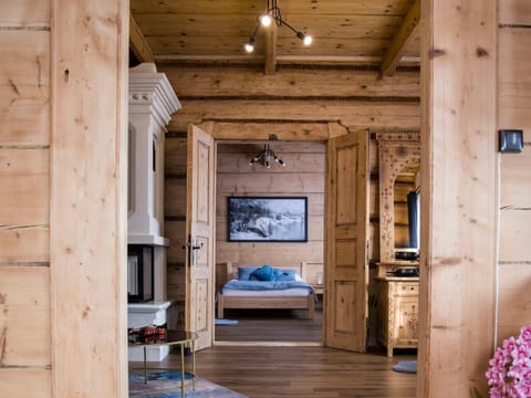Living room, fireplace