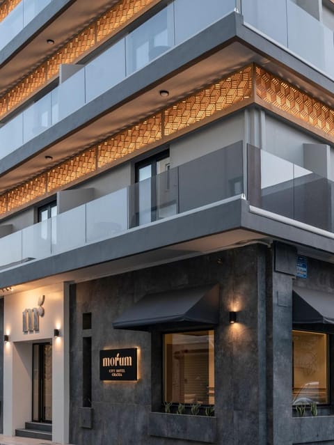 Property building, Facade/entrance