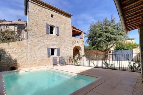 Property building, Patio, Solarium, Swimming pool, sunbed