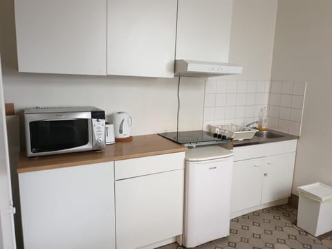 Near European District, 1-2 Bedroom Apartment. Apartment in Brussels
