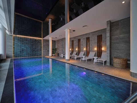 Pool view, Swimming pool