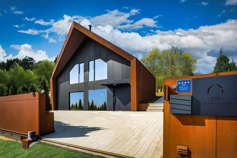 Property building, Day, Natural landscape