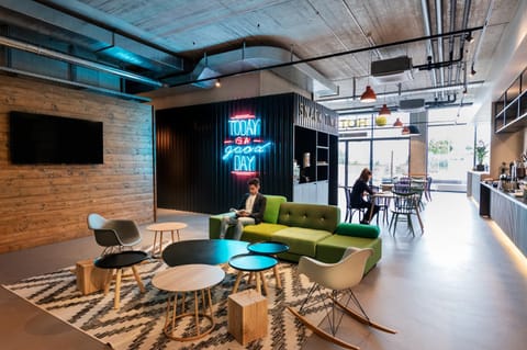 Communal lounge/ TV room, Living room, Lobby or reception, Lounge or bar, Dining area