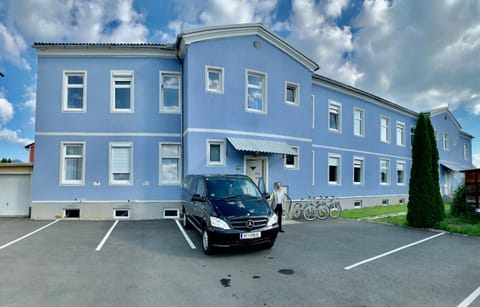 Facade/entrance, People, Cycling