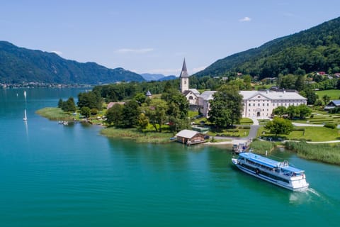 Nearby landmark, Natural landscape, Activities, Summer
