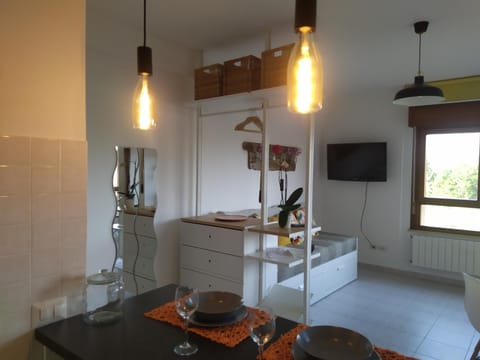 TV and multimedia, Dining area