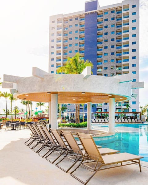 Property building, Day, Pool view, Swimming pool, sunbed