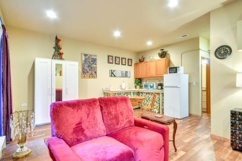 Inviting Studio with Patio, 15 Mi to Portland! Apartment in Vancouver