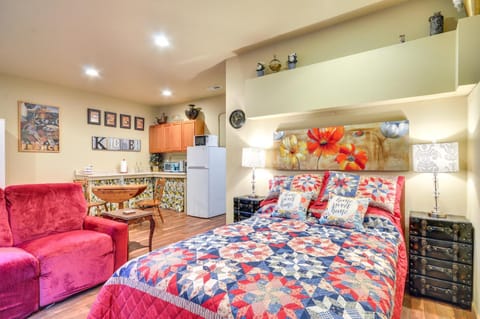 Inviting Studio with Patio, 15 Mi to Portland! Apartment in Vancouver