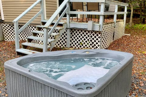 Pocono Lake Retreat with Fire Pit and Private Hot Tub! House in Coolbaugh Township