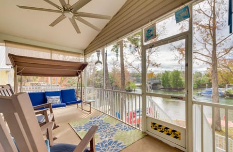 Weeki Wachee River Home on Main River by Park! House in Spring Hill