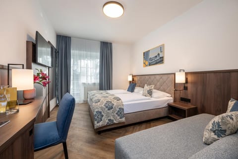 Bed, Photo of the whole room