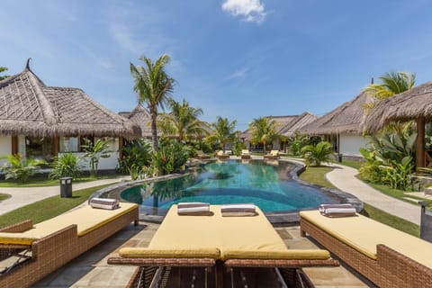 Emocean Beach Boutique Dive Resort Hotel in Abang