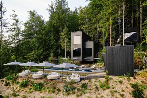 Property building, Spring, Summer, Swimming pool