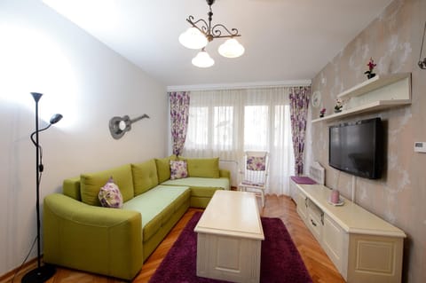 Apartman Centar Lux Valjevo Apartment in Serbia