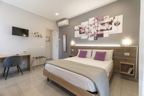 Affittacamere Orchidea for Tourists Hesperia Hosp Bed and Breakfast in Modena