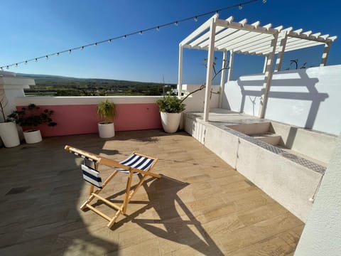 Patio, Natural landscape, View (from property/room), Mountain view, sunbed