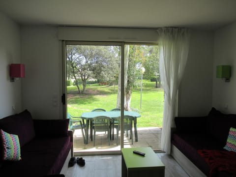 Appartement T2 Saint-Raphaël Apartment in Saint-Raphael