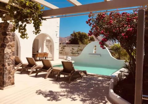 Patio, Swimming pool