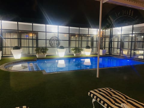 Pool view, Swimming pool