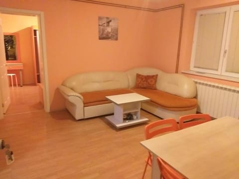 Apartmani Nikola Apartment hotel in Serbia