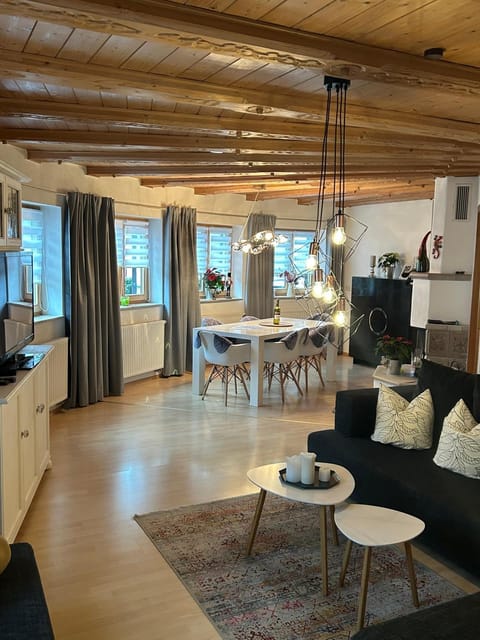 Haus Holly inkl. Chiemgaukarte House in Ruhpolding