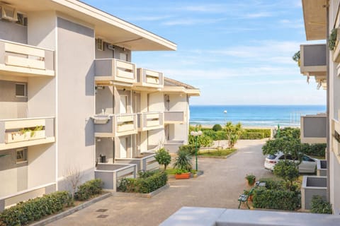 Property building, Neighbourhood, Beach