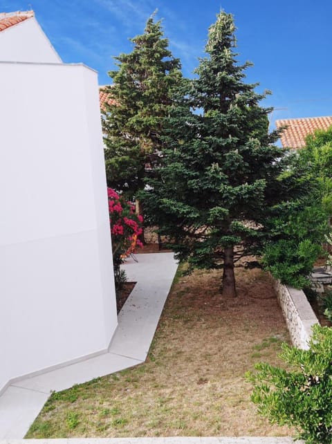 Cukar Apartment Gajac Apartment in Novalja