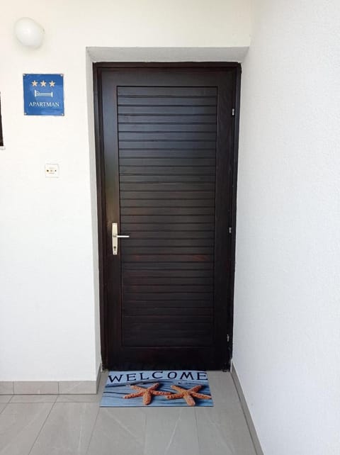 Cukar Apartment Gajac Apartment in Novalja