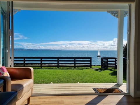Patio, Natural landscape, View (from property/room), Balcony/Terrace, Living room, Sea view