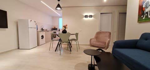 Living room, Seating area, Dining area