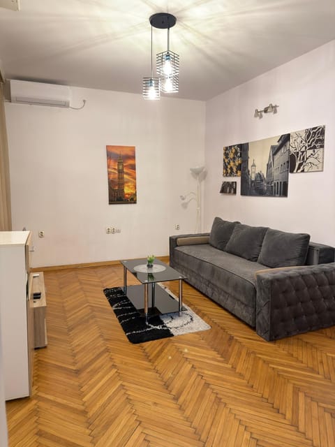 Apartment Marsal Apartment in Belgrade