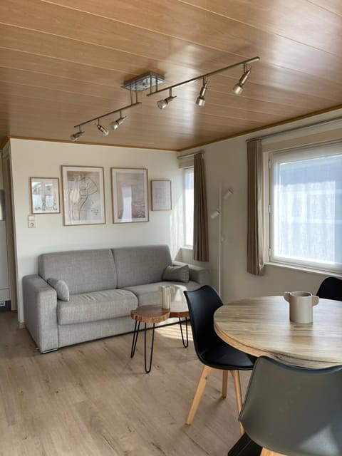 Chalet n°32 Chalet in Ostend