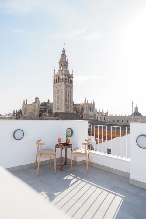 Nearby landmark, Balcony/Terrace