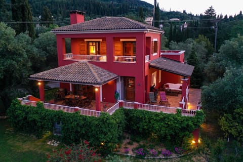 Property building, Natural landscape, Garden