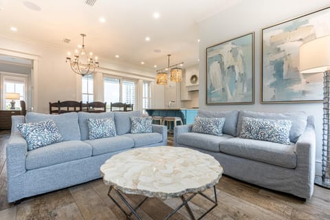 Destination House in Destin