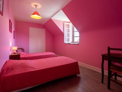 Maison mitoyenne à Carnac, 5 pièces, 69m², proche plage, jardin clos, parking, animaux acceptés - FR-1-477-165 Villa in Carnac