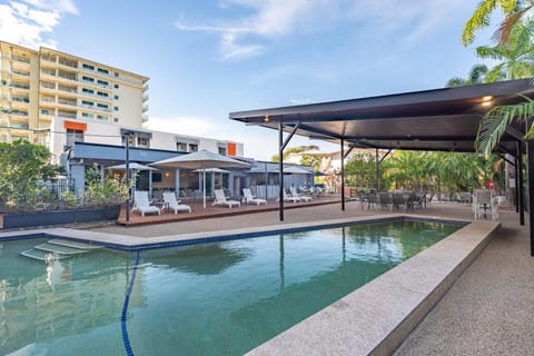 Property building, Swimming pool