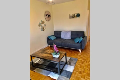 Appart T2 Gare TGV spacieux et tout équipé Apartment in Le Mans