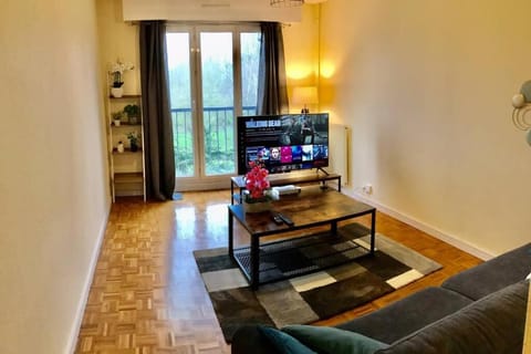 Appart T2 Gare TGV spacieux et tout équipé Apartment in Le Mans