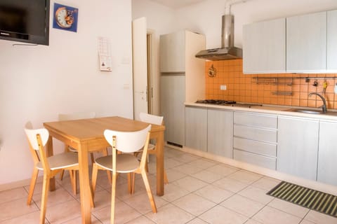 M273 - Marcelli, nuovo trilocale con giardino Apartment in Marcelli