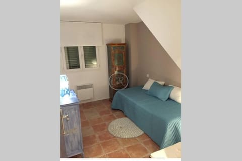 T3 de standing avec grande terrasse vue colline Apartment in Le Lavandou